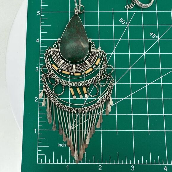 Native Style Dangle Pendant Green Faux Stone Bamboo Stick Silver Fringe - Picture 5 of 9